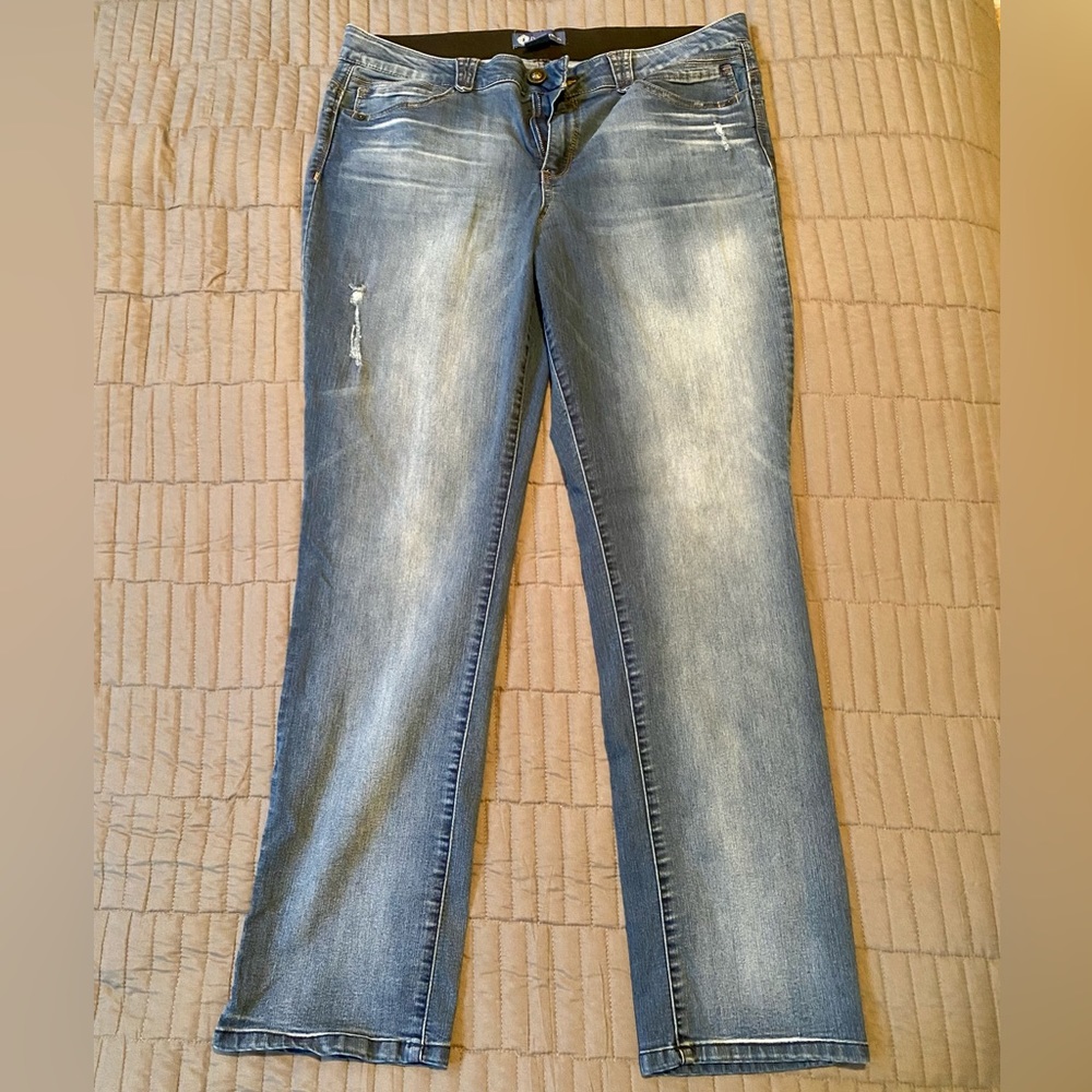 Democracy Jeans Ab-Solution Itty Bitty Boot Cut Size 18